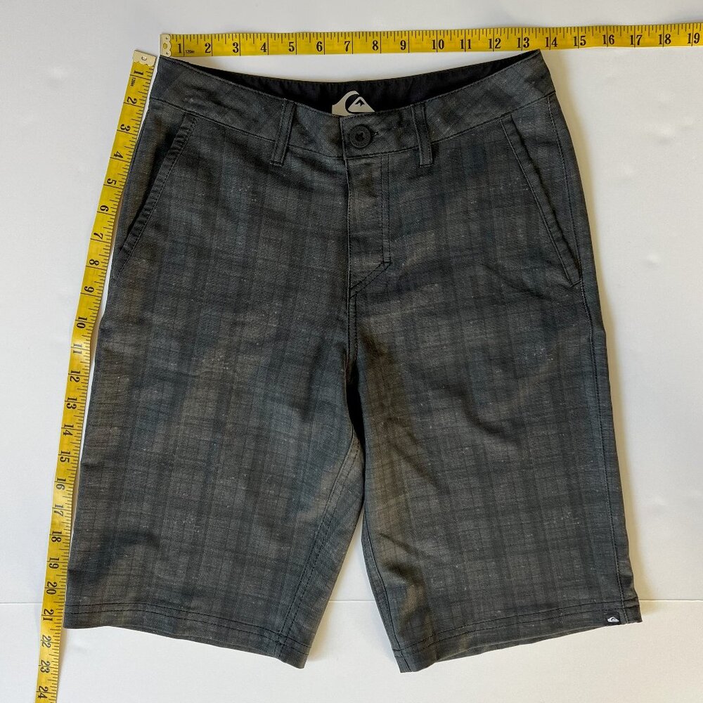QUIKSILVER Boys Shorts Size 28 or L/XL BLACK PLAID Neolithic Amphibian EUC - Picture 4 of 7